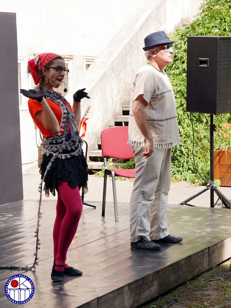 Lara Banya Tananyaga.jpg